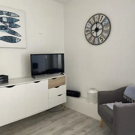 Apartment Cap D'agde, 2 Pieces, 6 Personnes - Fr-1-249-309
